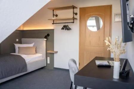 & Restaurant Am Alten Rhin - 26