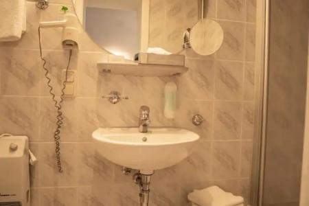 & Restaurant Am Alten Rhin - 90