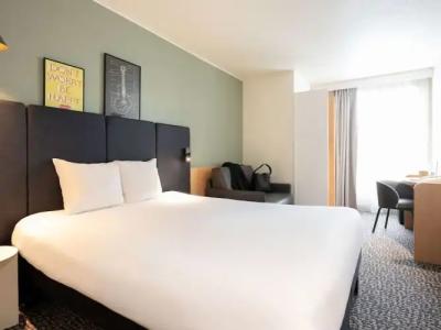 ibis Paris Gare de Lyon Ledru Rollin - 20