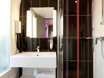 Ibis Styles Paris Pigalle Montmartre - 7