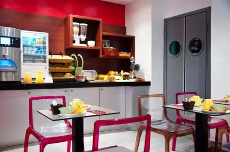 Ibis Styles Paris Pigalle Montmartre - 10