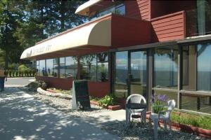 Driftwood Inn, Sechelt