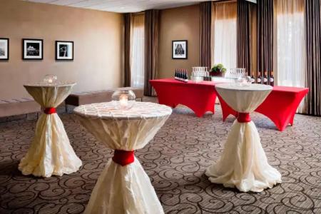 Deltas by Marriott Sault Ste. Marie Waterfront - 22