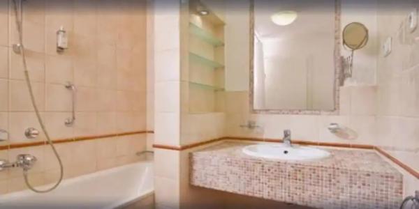 Mamaison Residence Izabella Budapest - 82