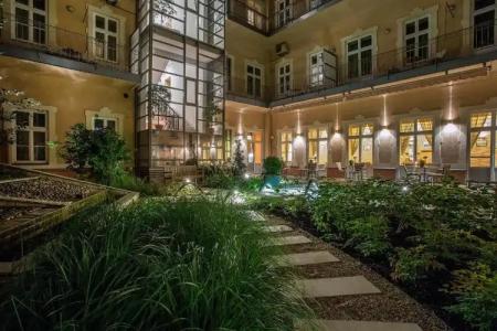 Mamaison Residence Izabella Budapest - 71