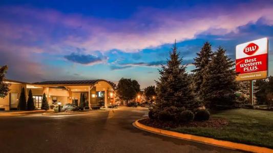 Best Western Plus Guildwood Inn - 23