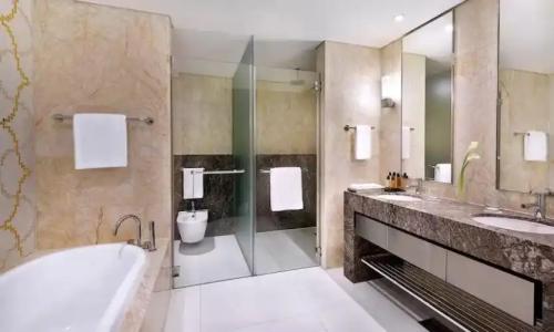 Conrad Abu Dhabi Etihad Towers - 120