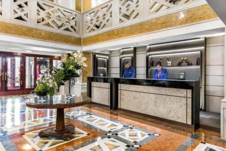 Baglioni Luna - The Leadings of the World - 1