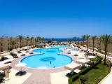 Suite with pool view