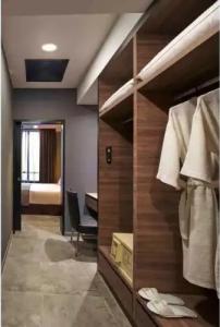 Orchard Grand Court - 64