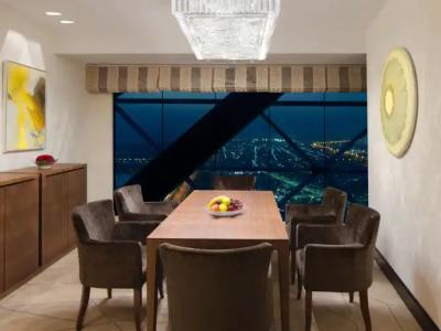 Andaz Capital Gate Abu Dhabi, By Hyatt - 124