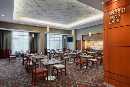 Grand Park Vancouver Airport - 18