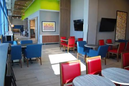 Holiday Inn Express Vancouver Airport-Richmond, an IHG - 17
