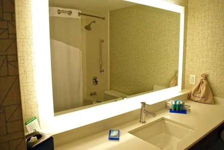 Holiday Inn Express Vancouver Airport-Richmond, an IHG - 33