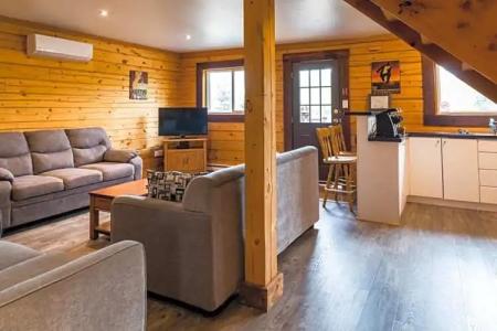 Glacier House & Resort - 42