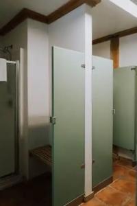 Glacier House & Resort - 31