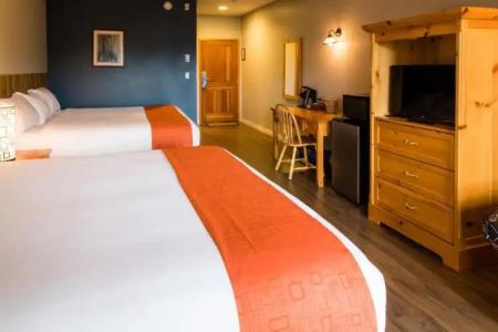 Glacier House & Resort - 64