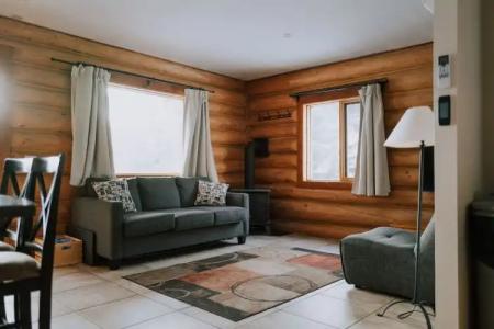 Glacier House & Resort - 112