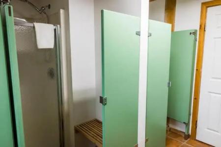 Glacier House & Resort - 146