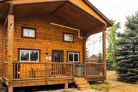 Glacier House & Resort - 34