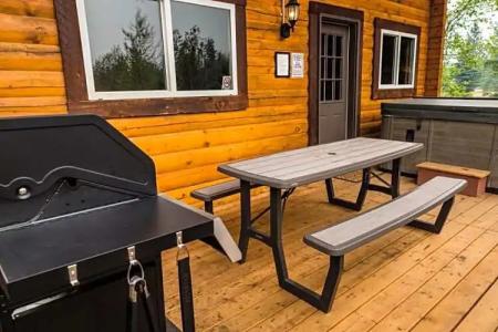 Glacier House & Resort - 46