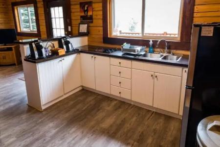 Glacier House & Resort - 134