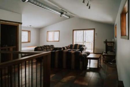 Glacier House & Resort - 129