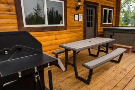 Glacier House & Resort - 144