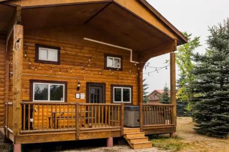 Glacier House & Resort - 132