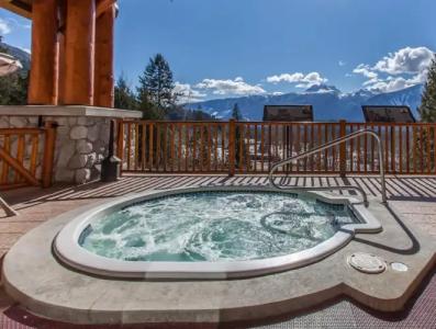 Coast Hillcrest - 17