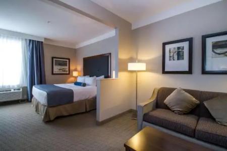 Best Western Plus Revelstoke - 108