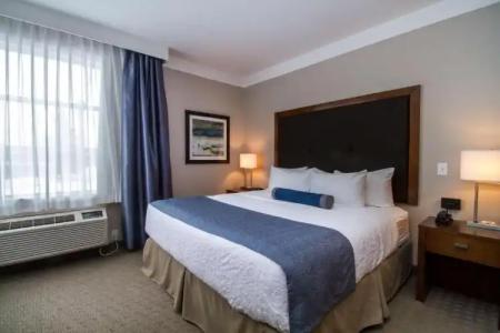 Best Western Plus Revelstoke - 109