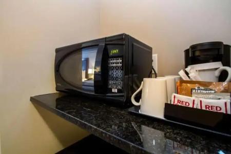 Best Western Plus Revelstoke - 110