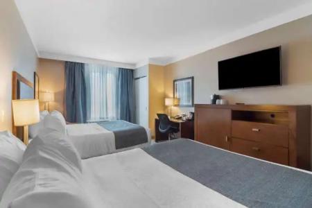 Best Western Plus Revelstoke - 53