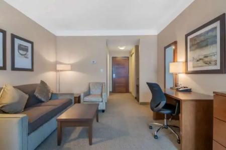 Best Western Plus Revelstoke - 67