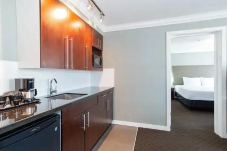 Sandman Red Deer - 22