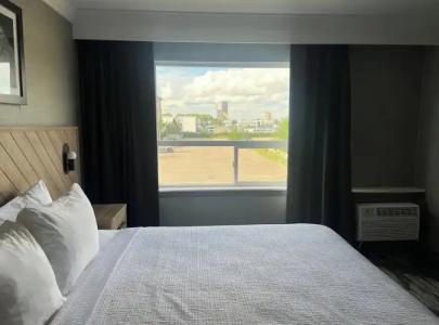 Sandman Red Deer - 21