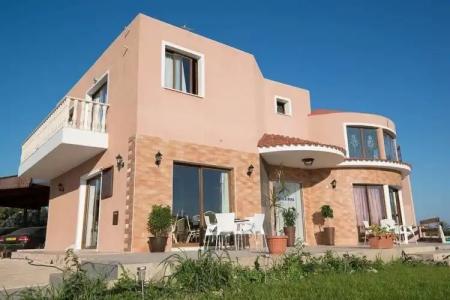 Bella Rosa Cyprus