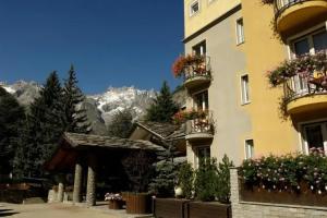 Hotel Bouton d'Or - Courmayeur, Courmayeur