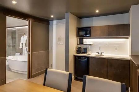 Hôtel & Suites Normandin Québec - 43