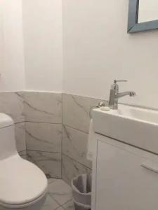 Hôtel Marie-Rollet - 9