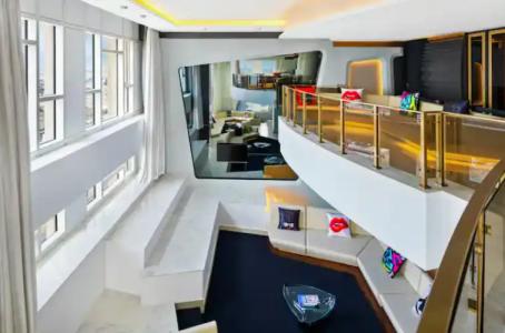 V Dubai, Curio Collection by Hilton - 169