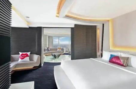 V Dubai, Curio Collection by Hilton - 166