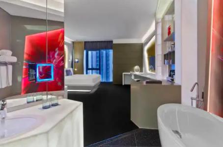 V Dubai, Curio Collection by Hilton - 120