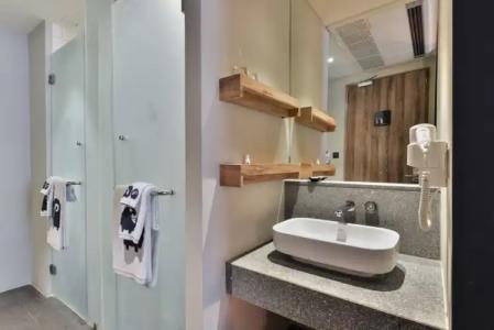 Kokotel Bangkok Surawong - 153