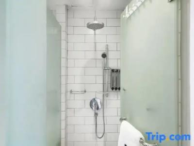 Kokotel Bangkok Surawong - 135