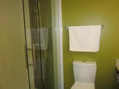 Inn on the Harbour - 10