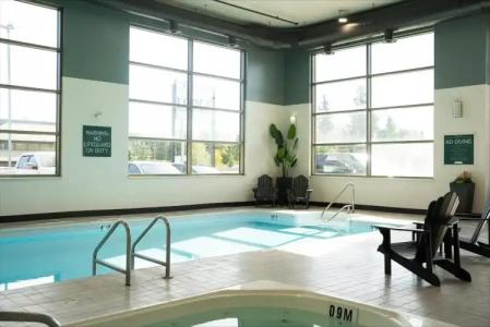 Prestige Prince George Lodge - 11