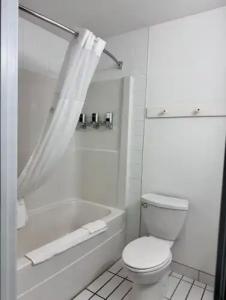 Prestige Prince George Lodge - 48