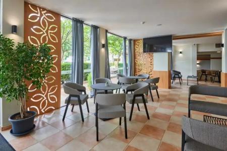 Bellevue - All Inclusive & Beach Access - 7